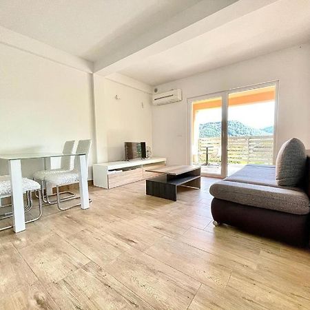 Apartments Chilla *** Lopar Luaran gambar