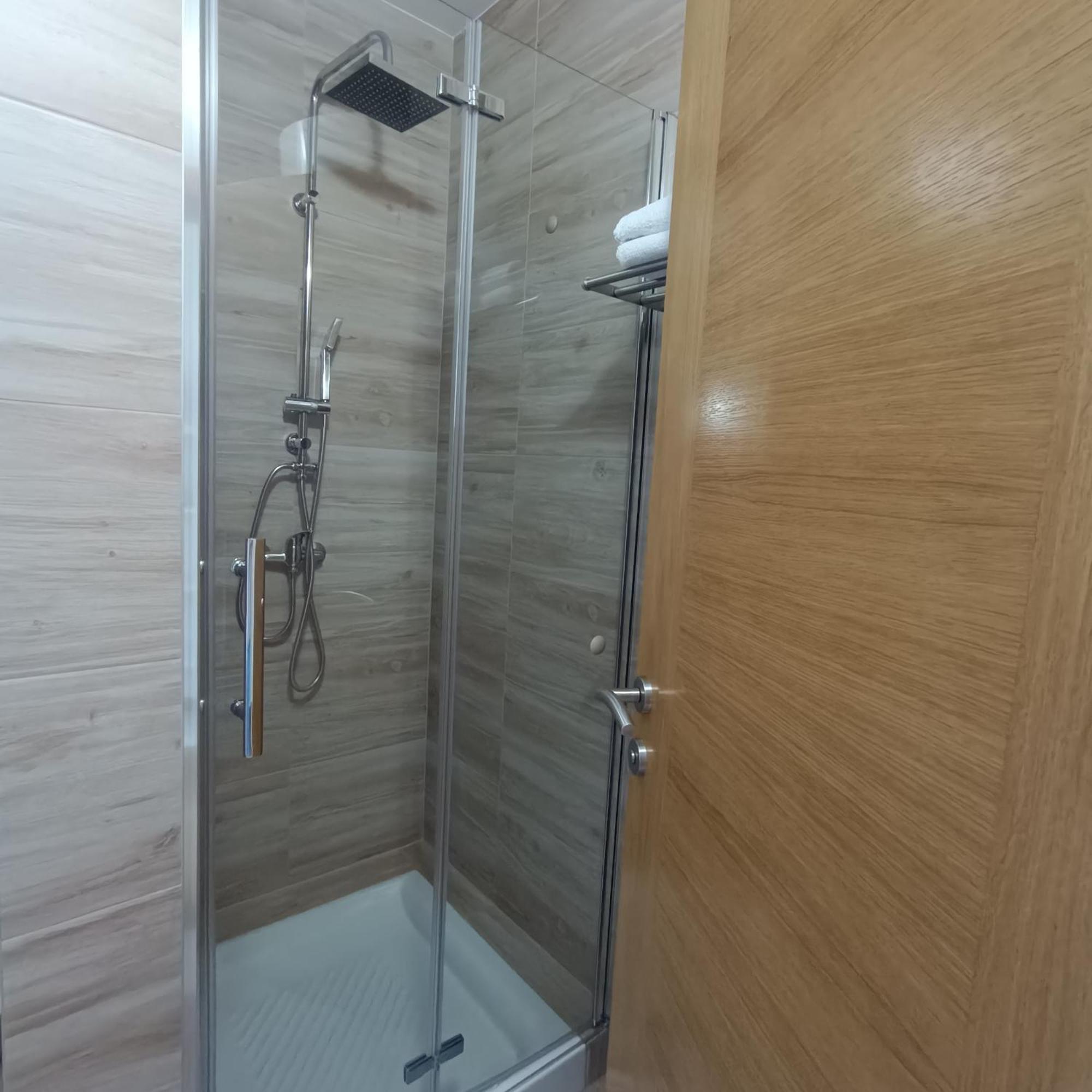 Apartments Chilla *** Lopar Luaran gambar